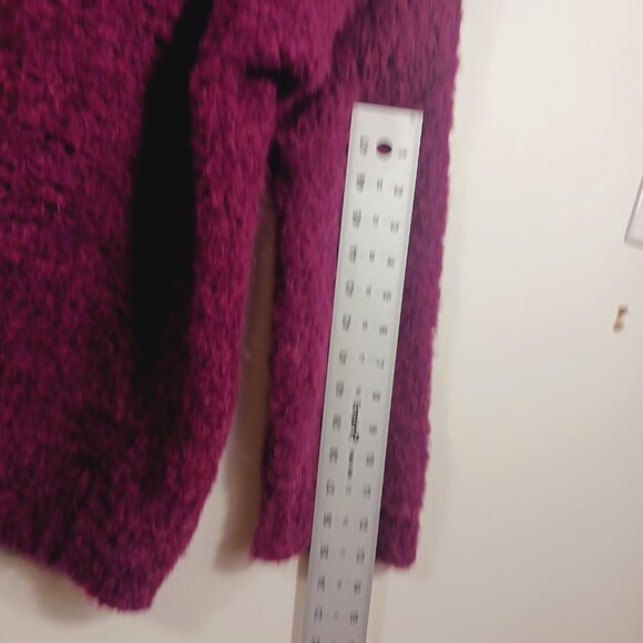 Free People, Burgundy Oversized Alpaca (89%) Nylon (11%) Sweater, Size MED, Soft - Picture 11 of 13